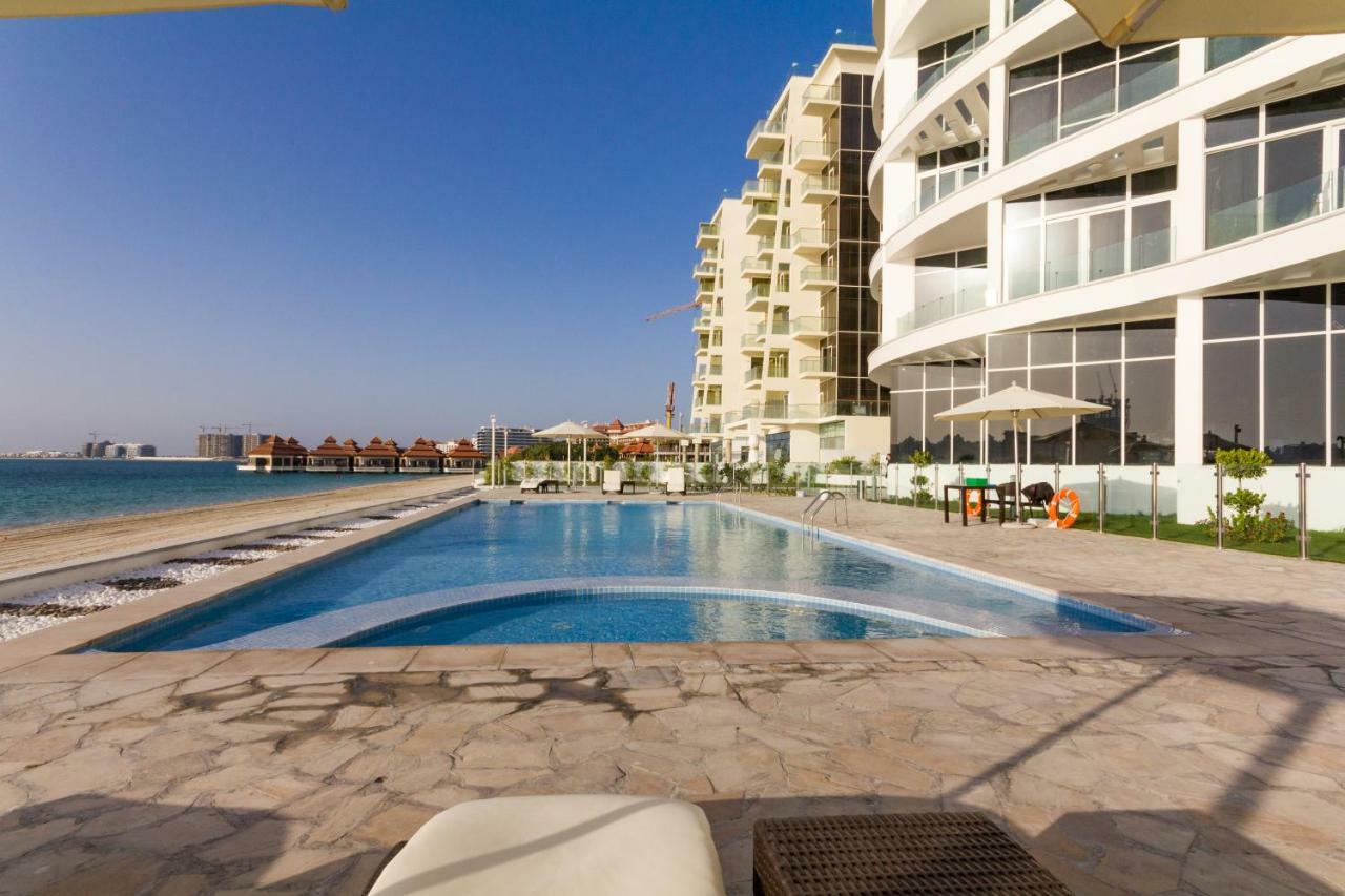 Apartment Luton Vacation Homes - Royal Bay