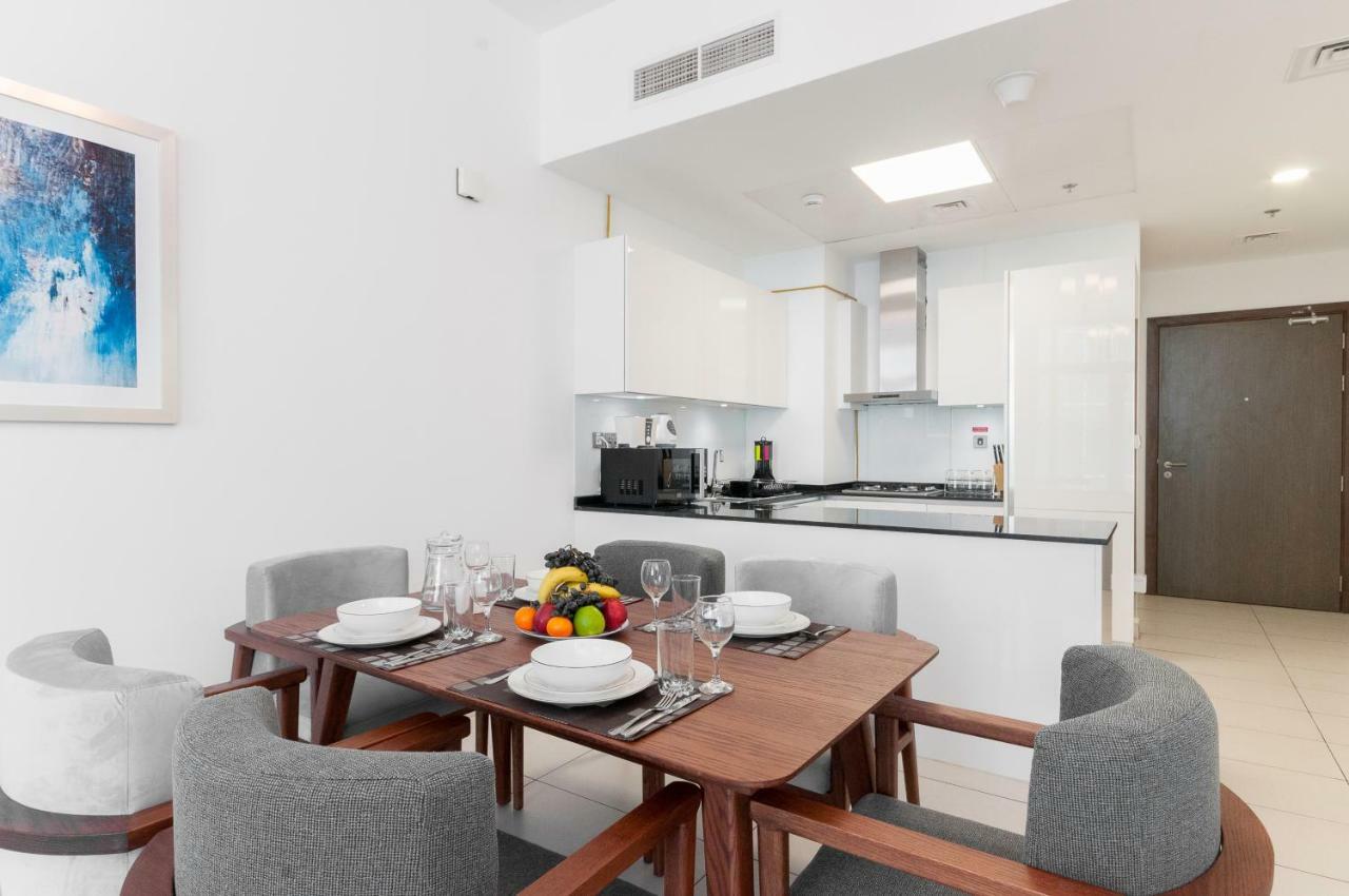 Apartment Luton Vacation Homes - Royal Bay Dubai