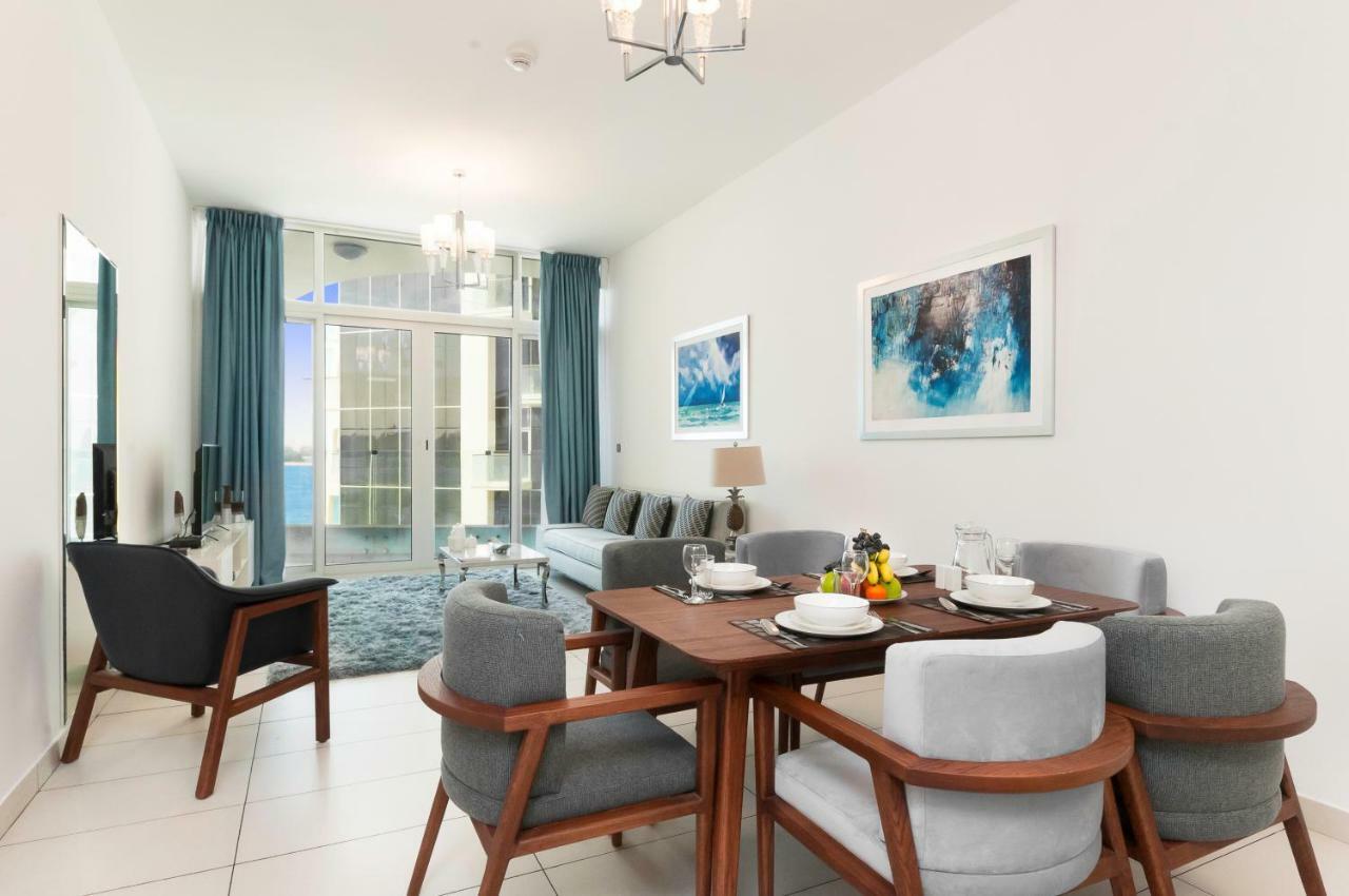 Apartment Luton Vacation Homes - Royal Bay