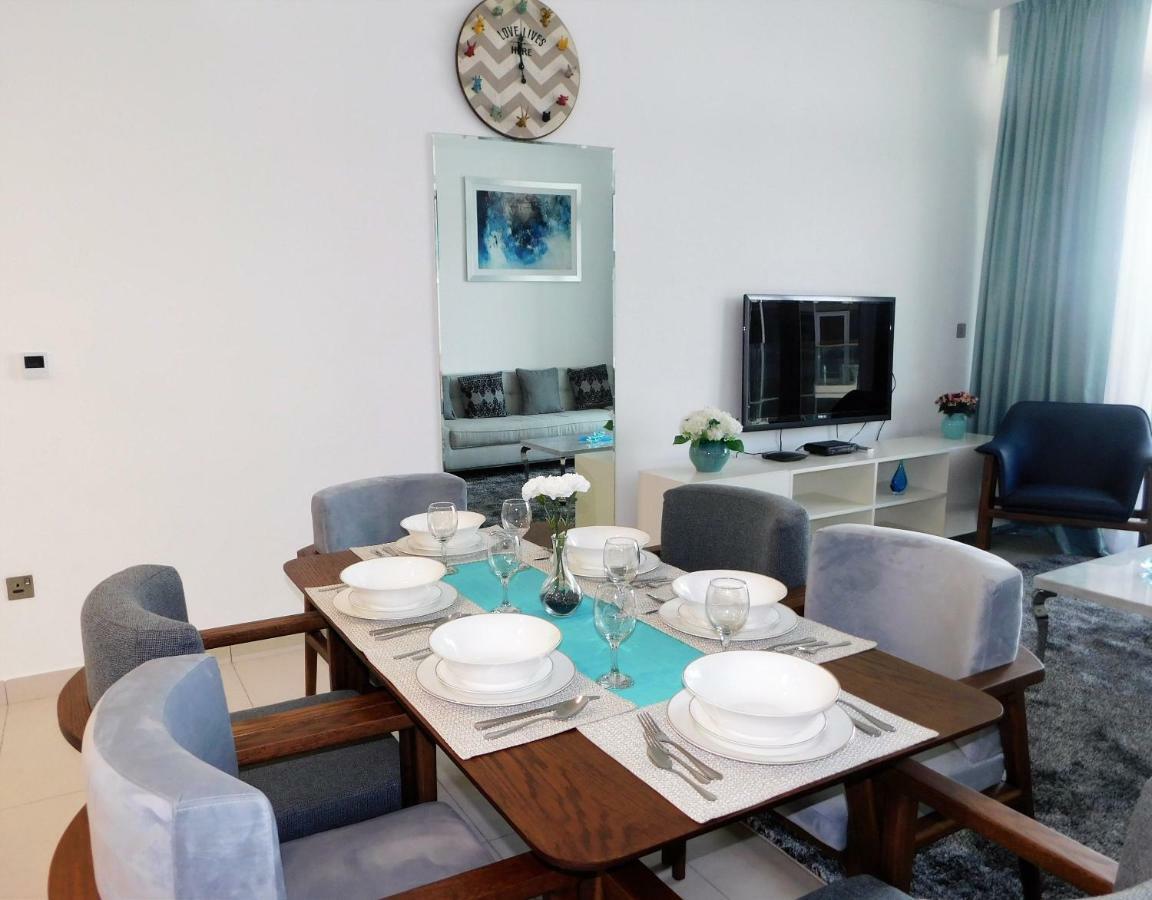 Luton Vacation Homes - Royal Bay * Dubai