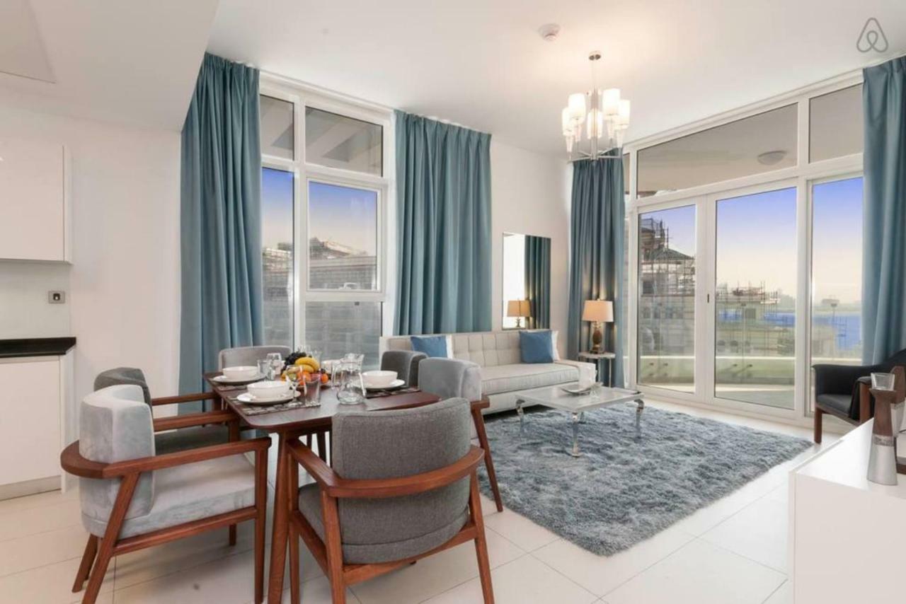 Apartment Luton Vacation Homes - Royal Bay *