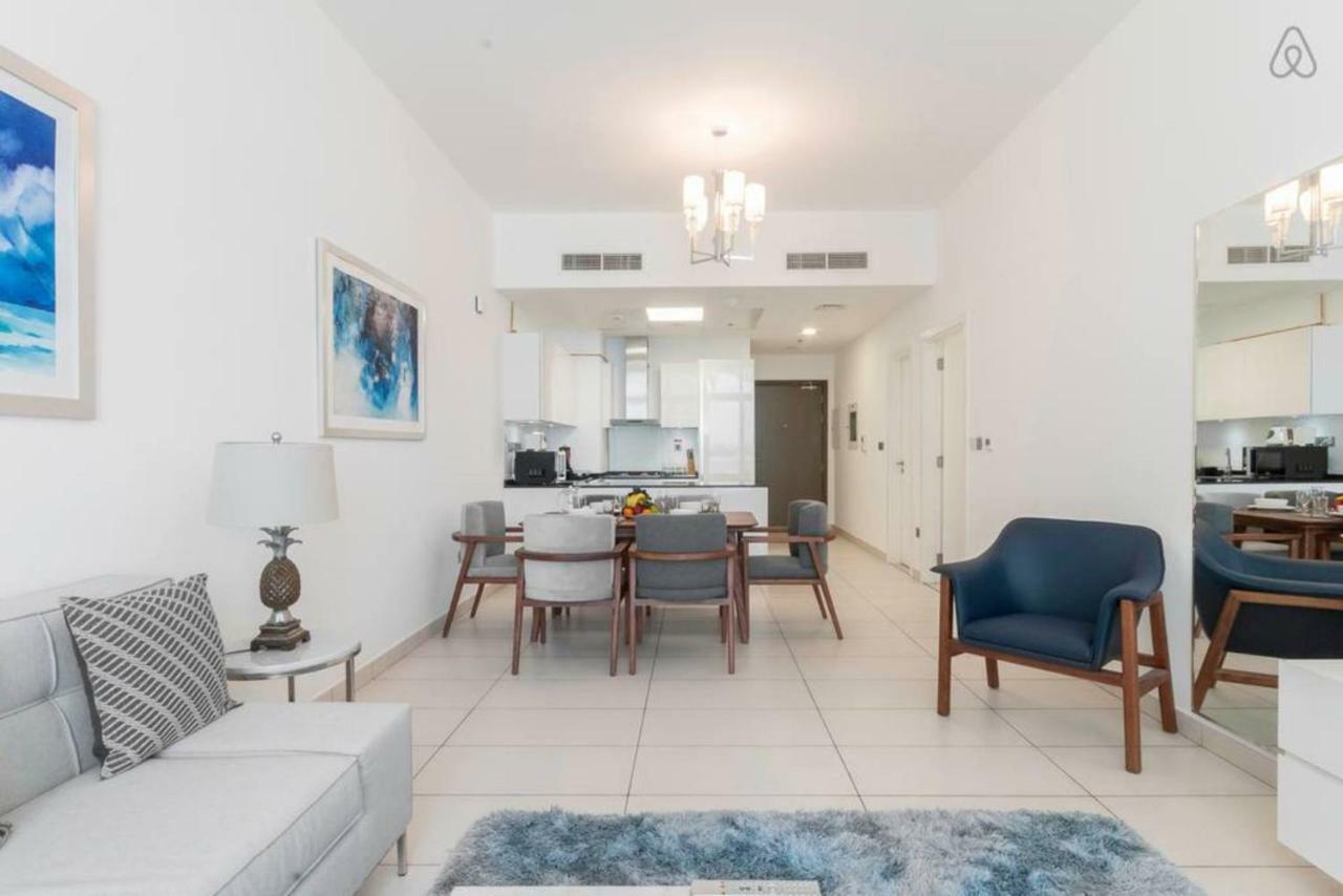 Luton Vacation Homes - Royal Bay Apartment