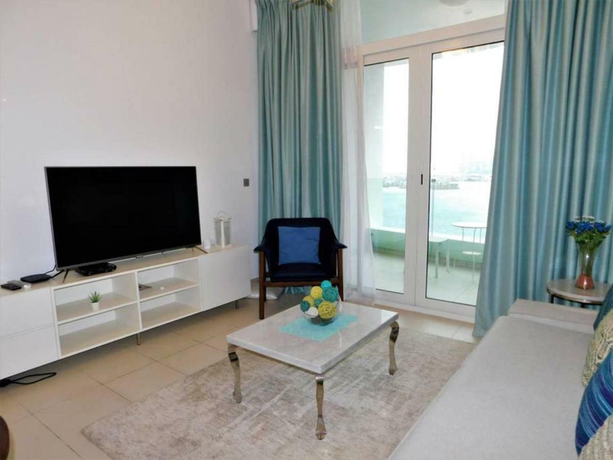 Luton Vacation Homes - Royal Bay * Dubai